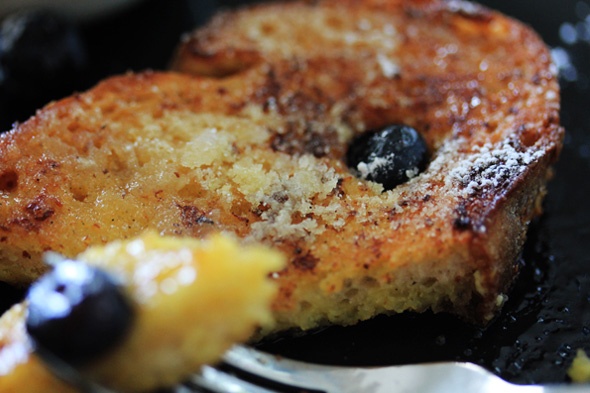 Sugar-crusted Vanilla Bean & Cinnamon French Toast