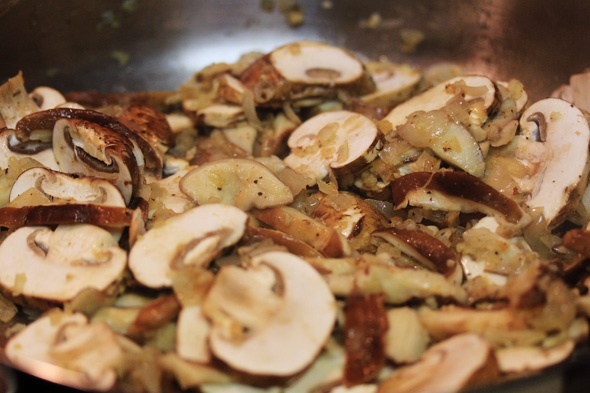 Pasta with Mushrooms, Pancetta & Sage