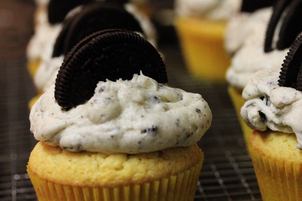 Cookies & Cream Cupcakes