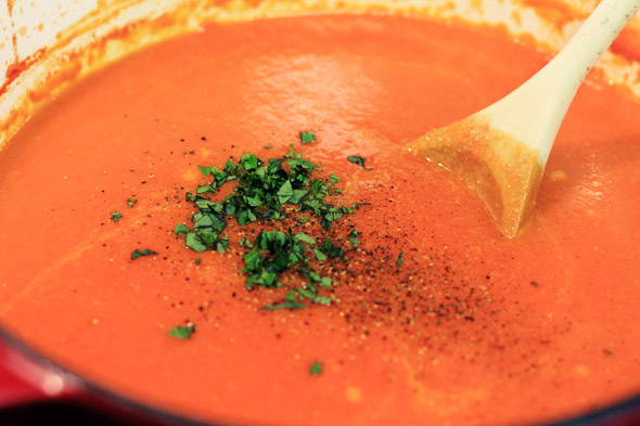 Creamless Creamy Tomato Soup