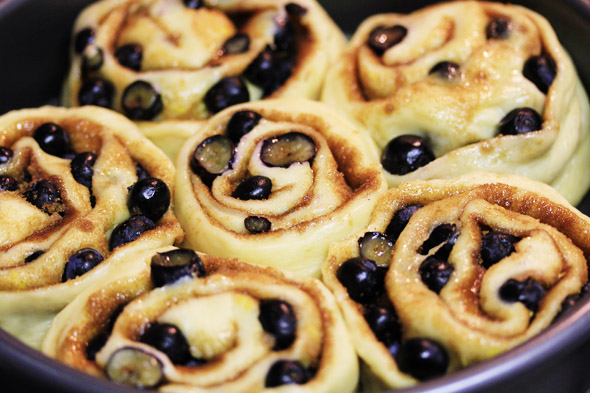 Lemon Glazed Blueberry Cinnamon Rolls