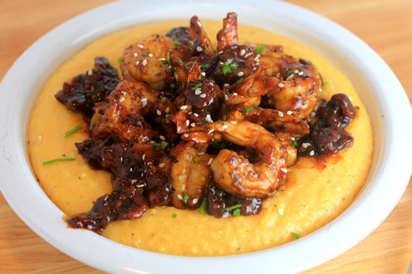 chinesebbqshrimpngrits1