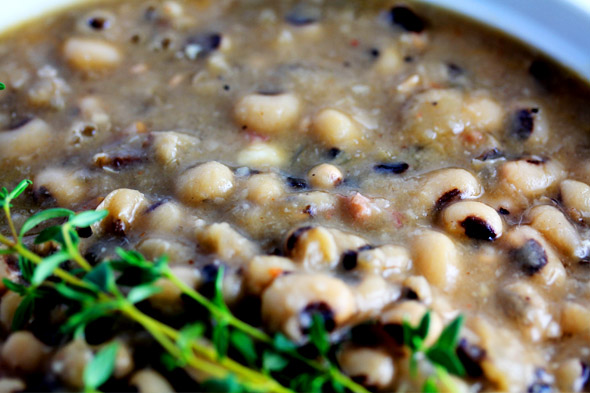 Southern Black-Eyed Peas with Hamhocks