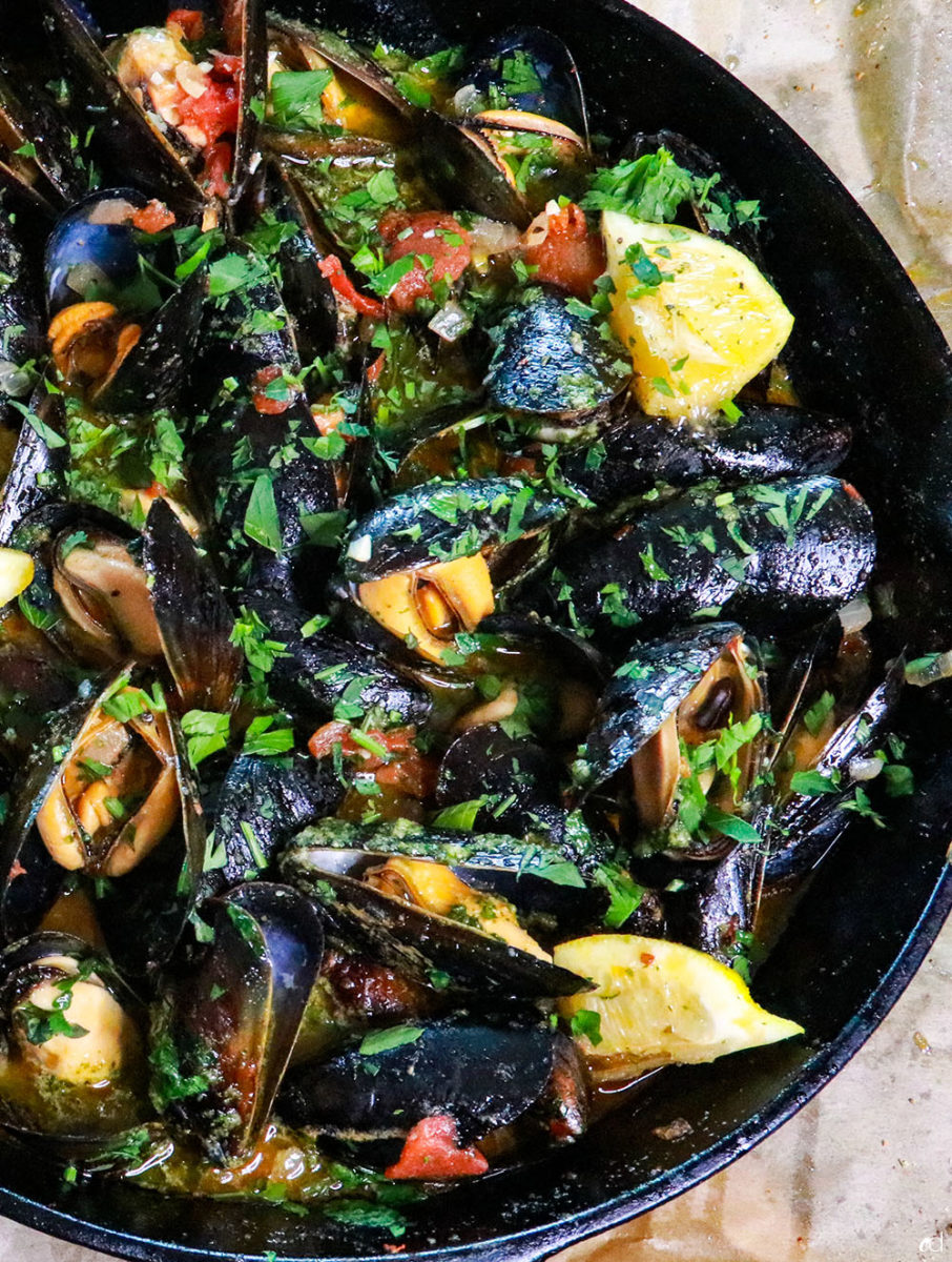 Grilled Drunken Beer Braised Mussels