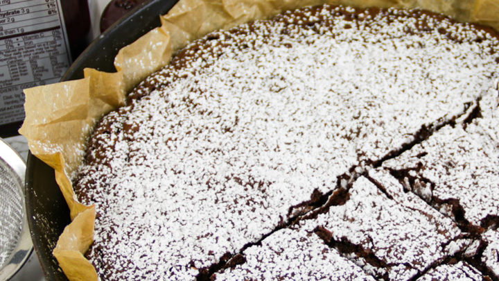 Dukes Snacking Cake F1